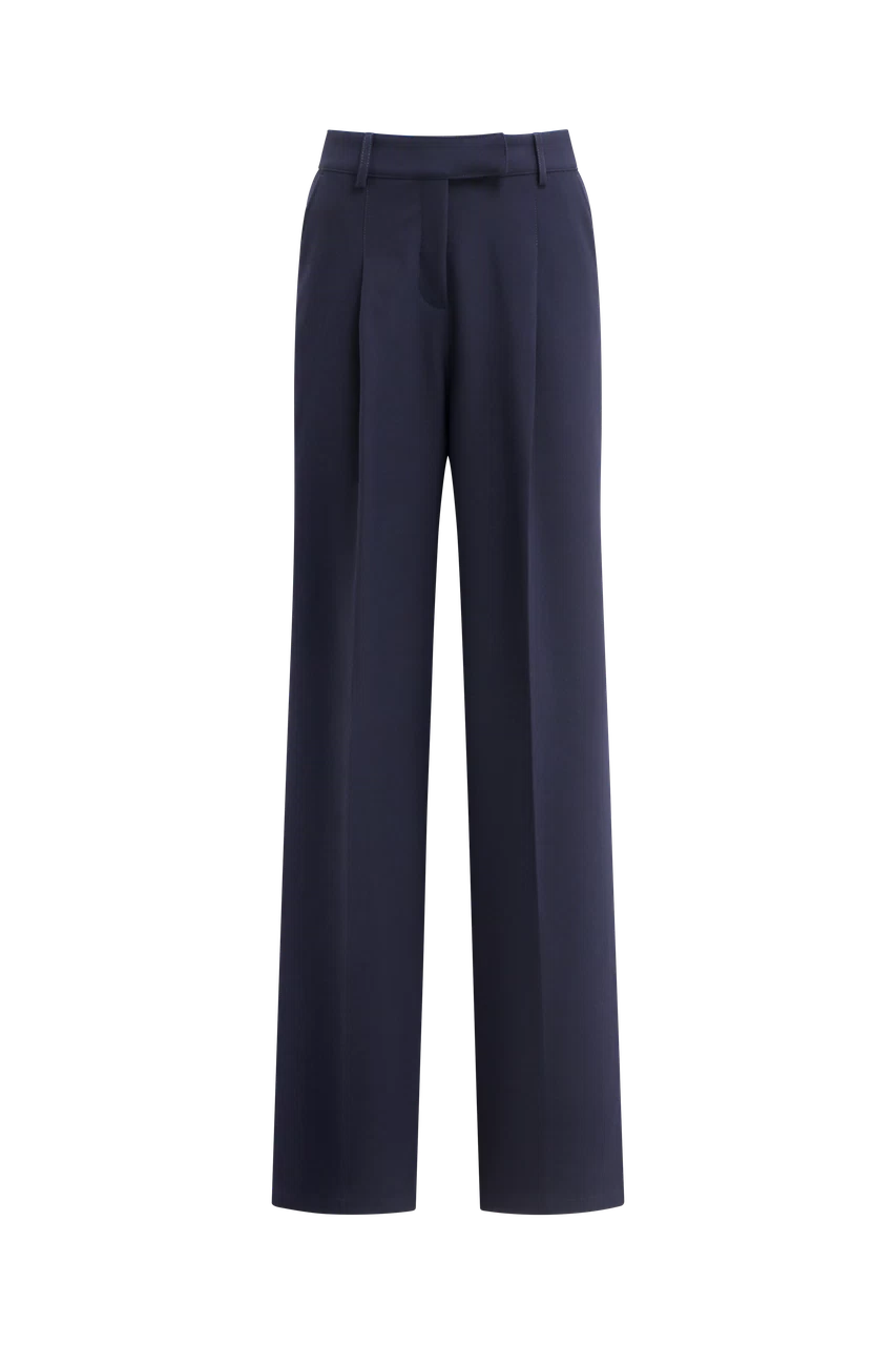 TIMELESS NAVY